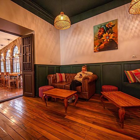 Black Llama Hostel 库斯科 外观 照片